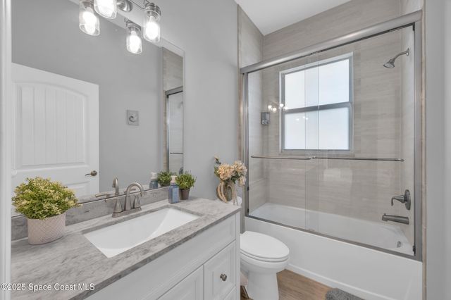 379 SW South Quick Circle, Port St. Lucie, FL 34953