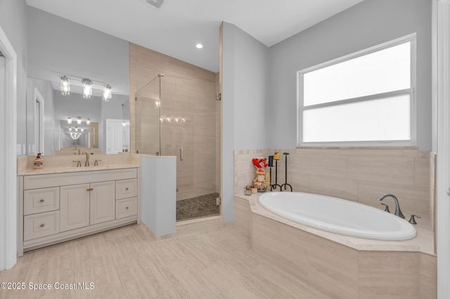 379 SW South Quick Circle, Port St. Lucie, FL 34953