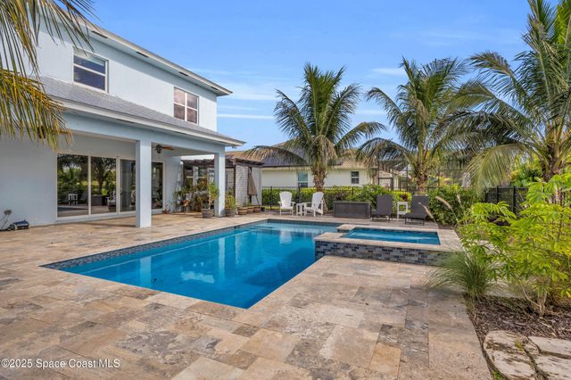 379 SW South Quick Circle, Port St. Lucie, FL 34953