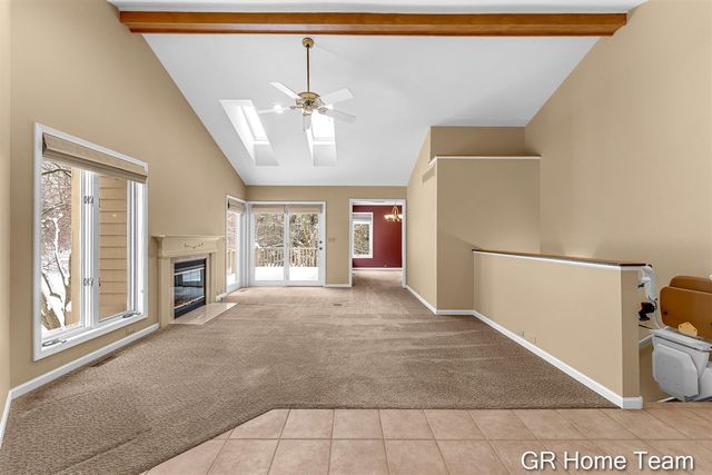 1946 Cross Bend Street 35, Grand Rapids, MI 49505