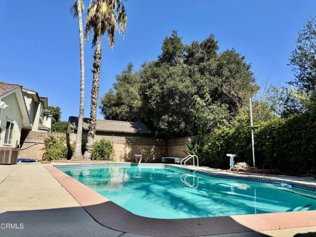 3911 El Lado Drive, Glendale, CA 91214