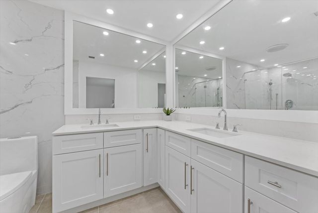 521 NE 32nd Street, Boca Raton, FL 33431