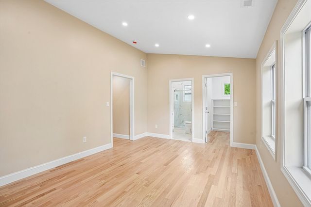 559 Winthrop St, Medford, MA 02155