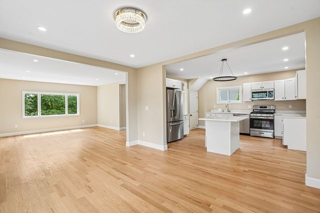 559 Winthrop St, Medford, MA 02155