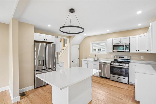 559 Winthrop St, Medford, MA 02155