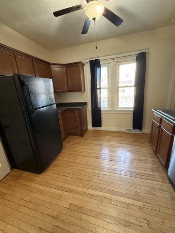 1313 WISCONSIN STREET, Oshkosh, WI 54901