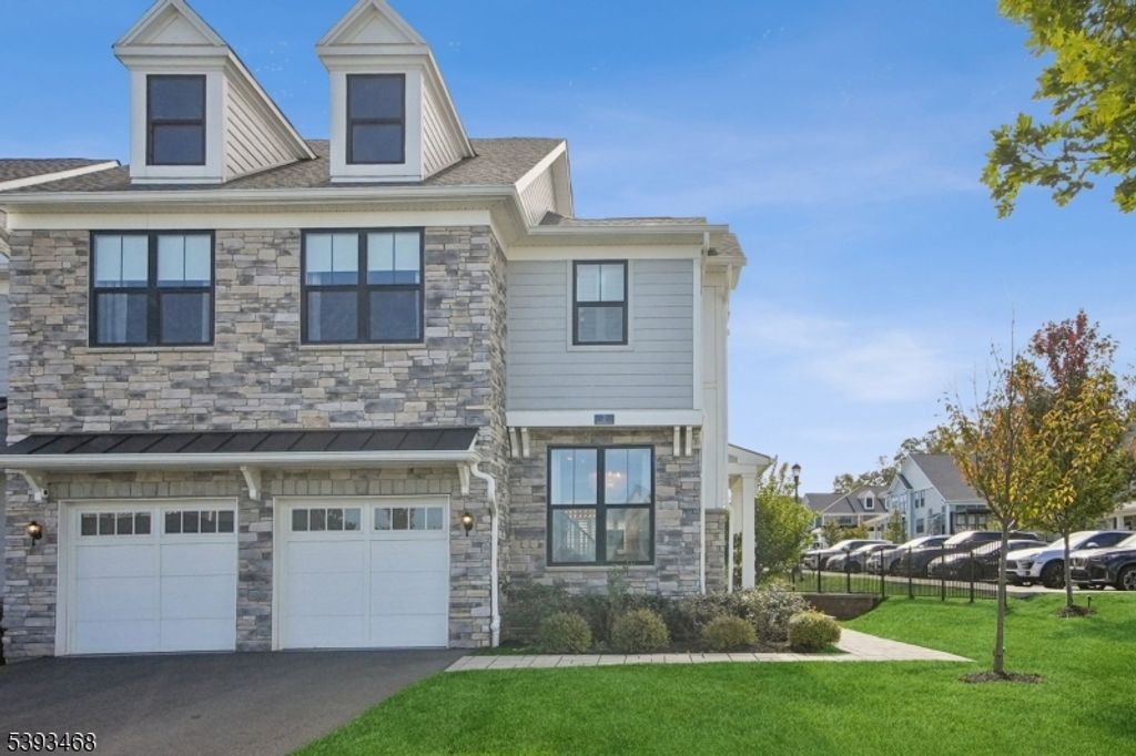 2 Monmouth Rd, Warren Twp., NJ 07059