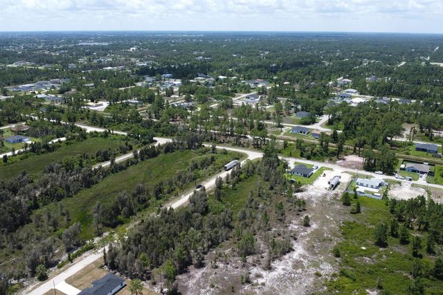 859 Burrows Avenue, Lehigh Acres, FL 33974