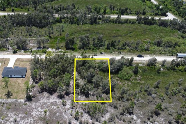 859 Burrows Avenue, Lehigh Acres, FL 33974