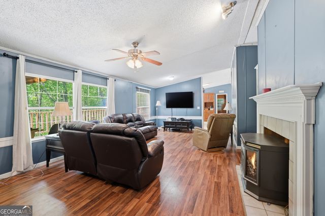 1006 Paradise Park Road, Cornelia, GA 30531