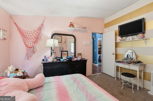1006 Paradise Park Road, Cornelia, GA 30531