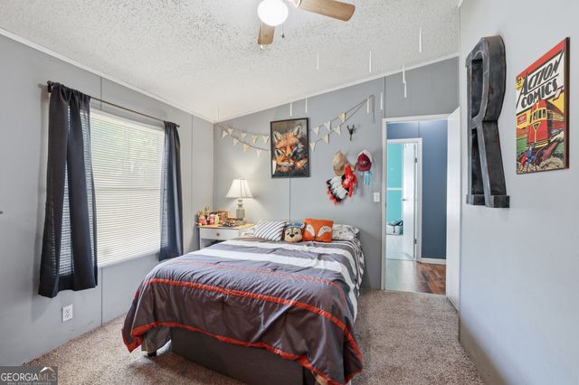 1006 Paradise Park Road, Cornelia, GA 30531