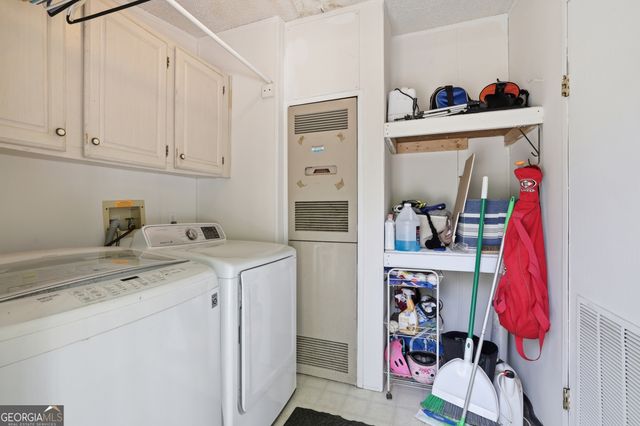 1006 Paradise Park Road, Cornelia, GA 30531