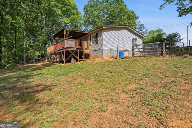 1006 Paradise Park Road, Cornelia, GA 30531