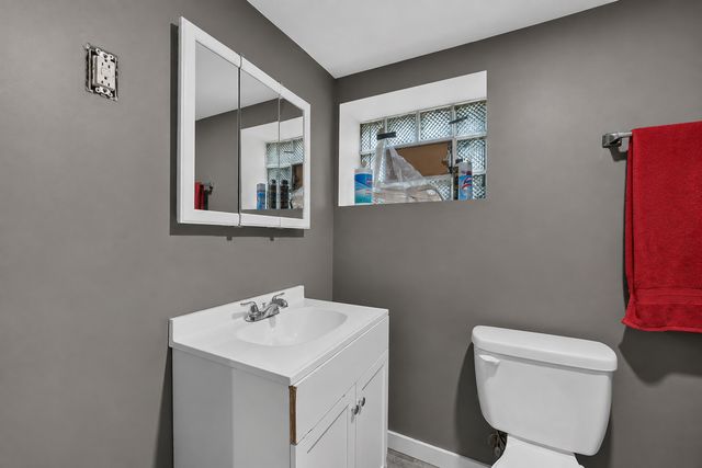 9926 S Wentworth Avenue, Chicago, IL 60628