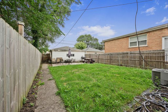 9926 S Wentworth Avenue, Chicago, IL 60628