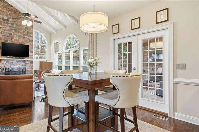 104 Fairway Overlook, Woodstock, GA 30188