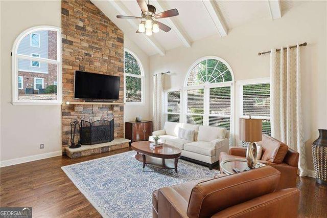 104 Fairway Overlook, Woodstock, GA 30188