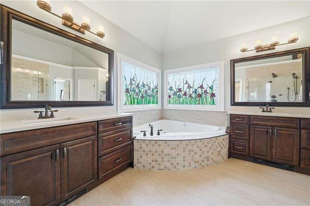 104 Fairway Overlook, Woodstock, GA 30188