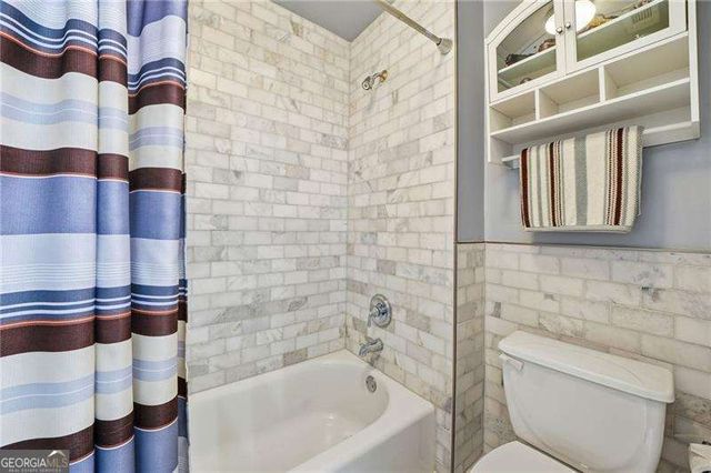 104 Fairway Overlook, Woodstock, GA 30188