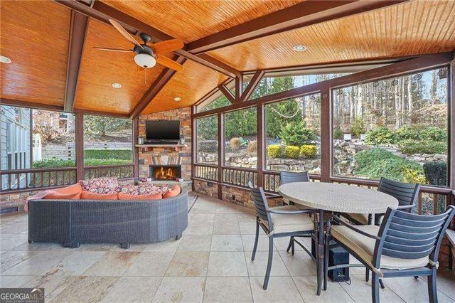 104 Fairway Overlook, Woodstock, GA 30188