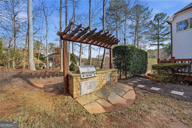 104 Fairway Overlook, Woodstock, GA 30188