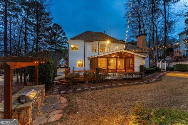 104 Fairway Overlook, Woodstock, GA 30188