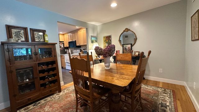 3 Governor Square, Peterborough, NH 03458