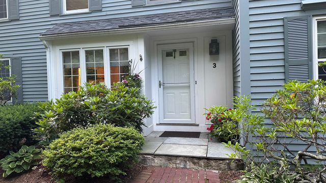 3 Governor Square, Peterborough, NH 03458