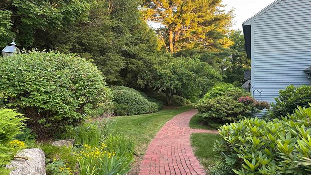 3 Governor Square, Peterborough, NH 03458