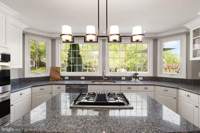 7514 LAKE GLEN DR, Glenn Dale, MD 20769