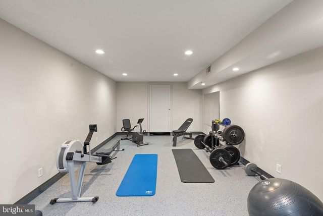 7514 LAKE GLEN DR, Glenn Dale, MD 20769