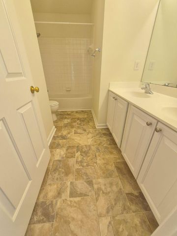 5207 LINDEN DR, Fredericksburg, VA 22407