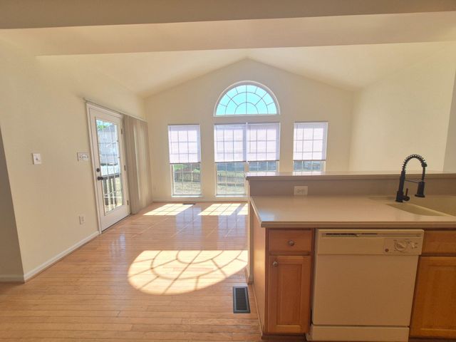 5207 LINDEN DR, Fredericksburg, VA 22407