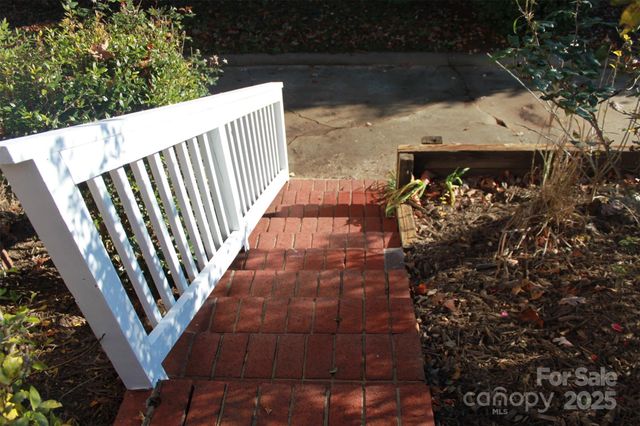 284 Maple Street, Rutherfordton, NC 28139