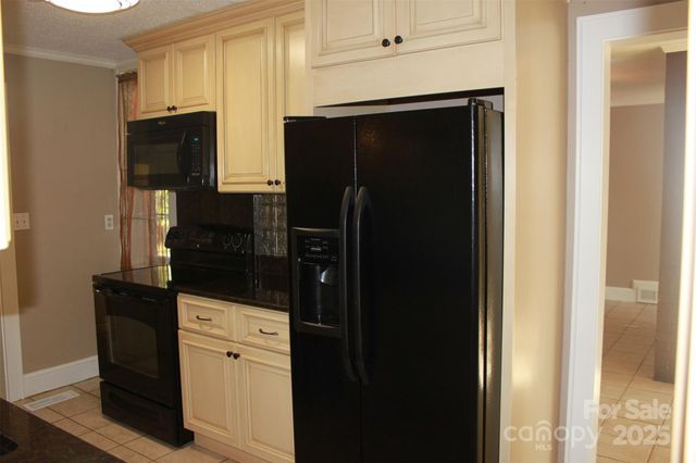 284 Maple Street, Rutherfordton, NC 28139