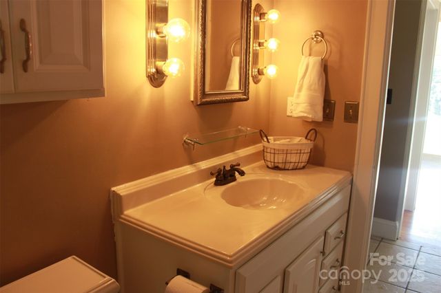 284 Maple Street, Rutherfordton, NC 28139