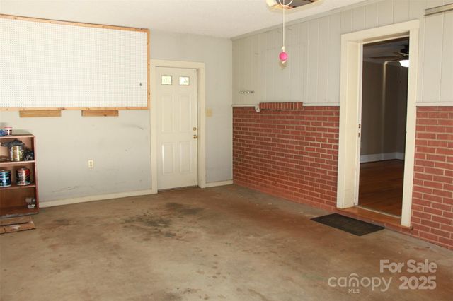 284 Maple Street, Rutherfordton, NC 28139