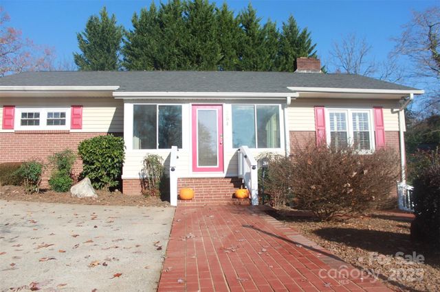 284 Maple Street, Rutherfordton, NC 28139