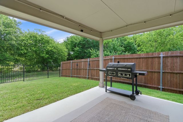 16308 Caledonia Court, Justin, TX 76247