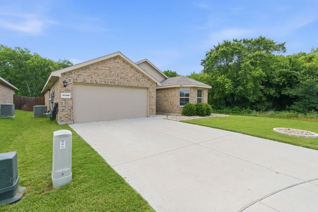 16308 Caledonia Court, Justin, TX 76247