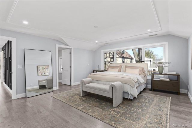 141 Wilmot Road, Scarsdale, NY 10583