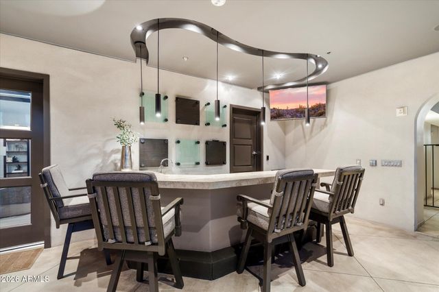 15802 N 71ST Street 203, Scottsdale, AZ 85254