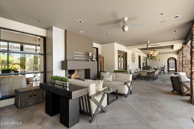 15802 N 71ST Street 203, Scottsdale, AZ 85254