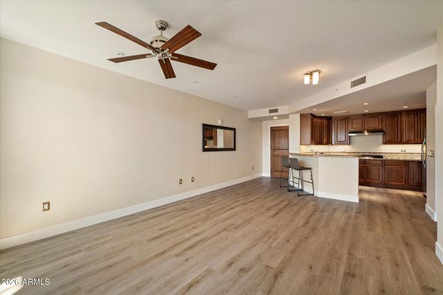 15802 N 71ST Street 203, Scottsdale, AZ 85254