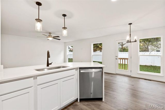 86 Town Centre Court, Foristell, MO 63348