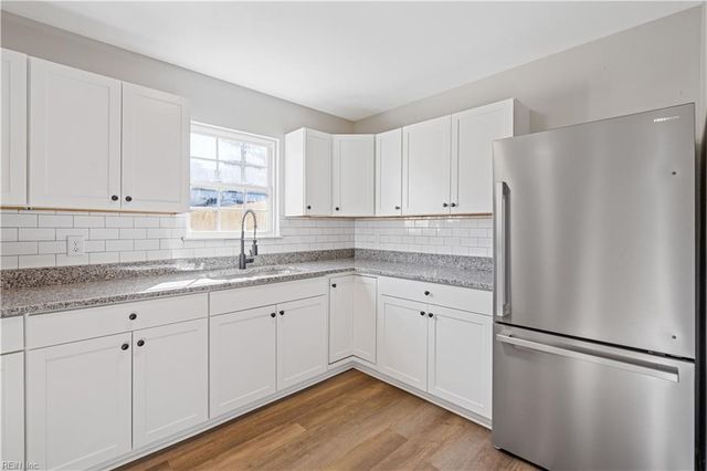 405 Harbour North DR, Chesapeake, VA 23320