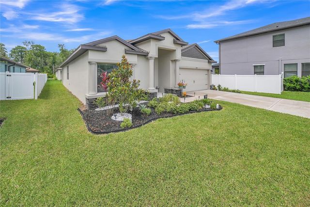 12591 VANDER WAY, New Port Richey, FL 34654