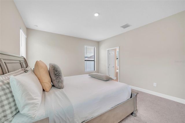 12591 VANDER WAY, New Port Richey, FL 34654