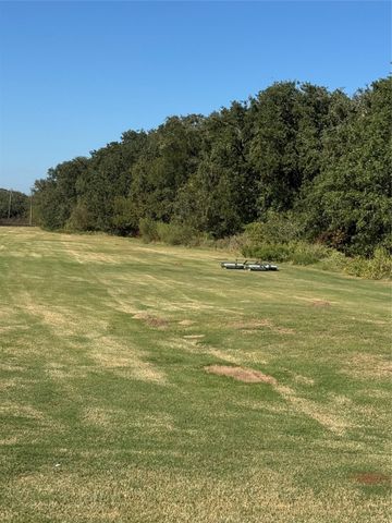 31008 Doe Run Court, Whitney, TX 76692